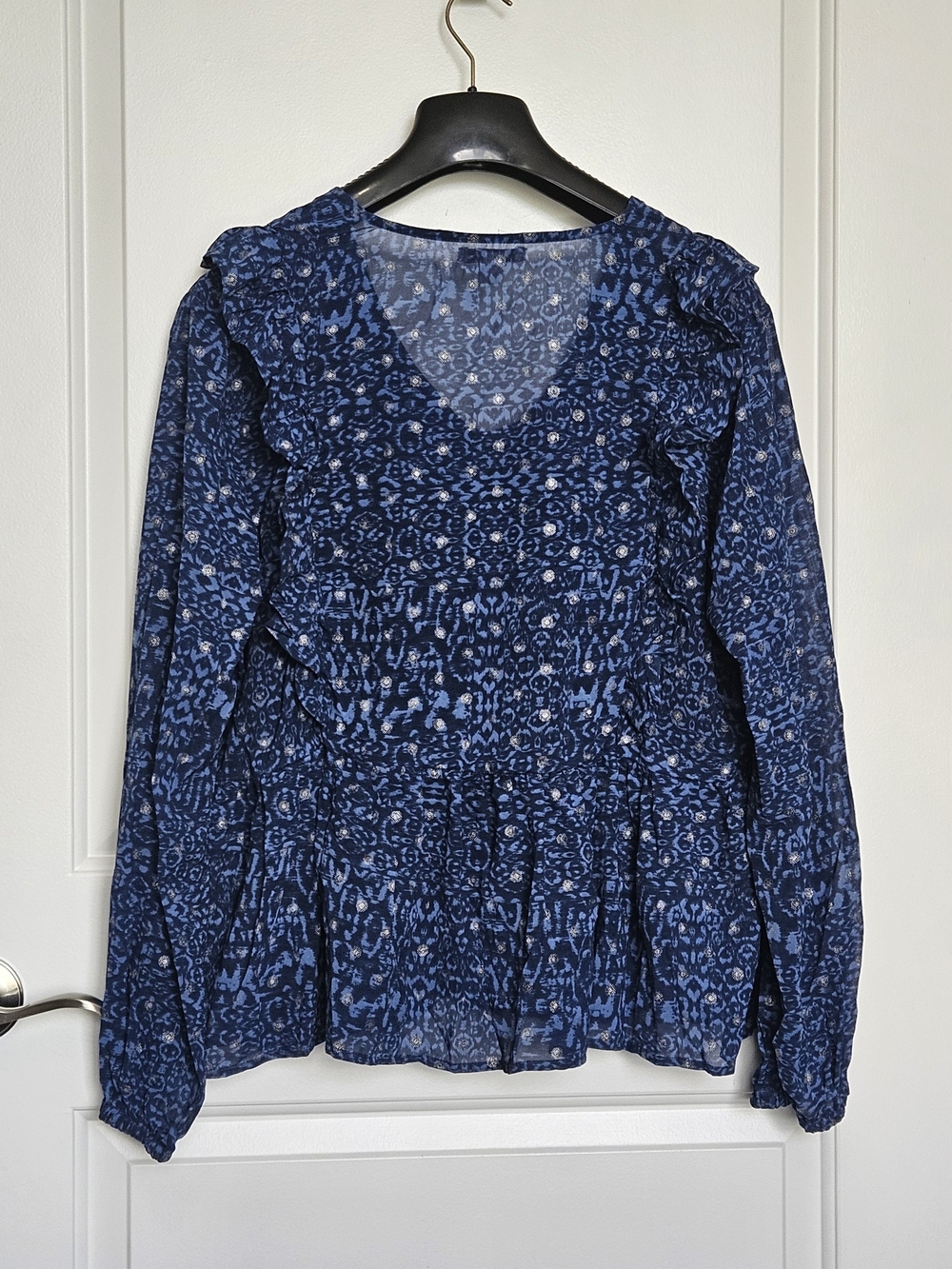 Cato Women's Plus Size 18/20W Navy Blue Printed Ruffle V-Neck Blouse